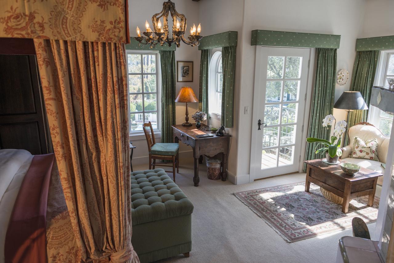 Chateau Du Sureau オークハースト エクステリア 写真